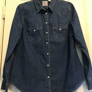Levi’s Jean button up shirt